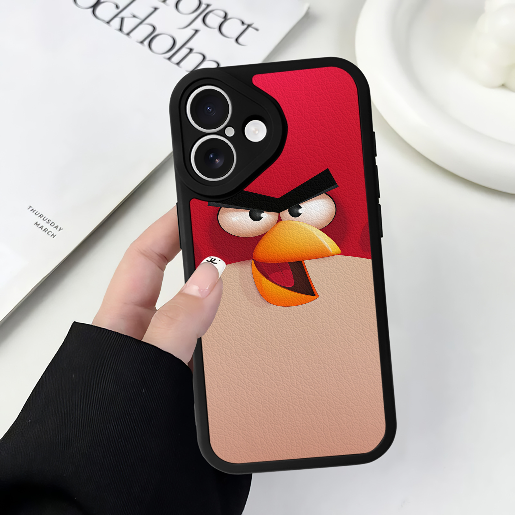 （画像用） Angry Birds アングリーバード 【iPhone 16シリーズ対応】シリコンスマホケース（レザー調） 材質：シリコン
